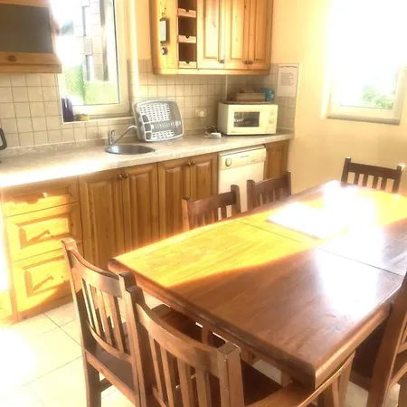 Willow Tree C 3 Nelson *