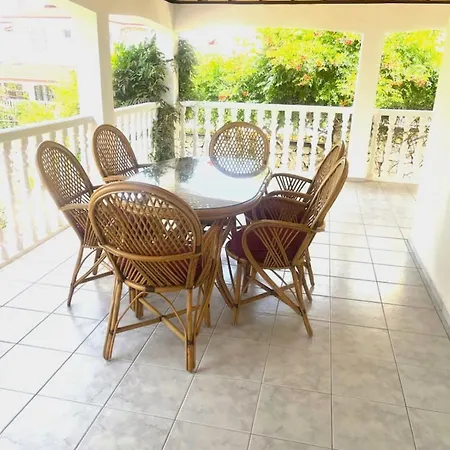 Willow Tree C 3 Nelson * Fethiye